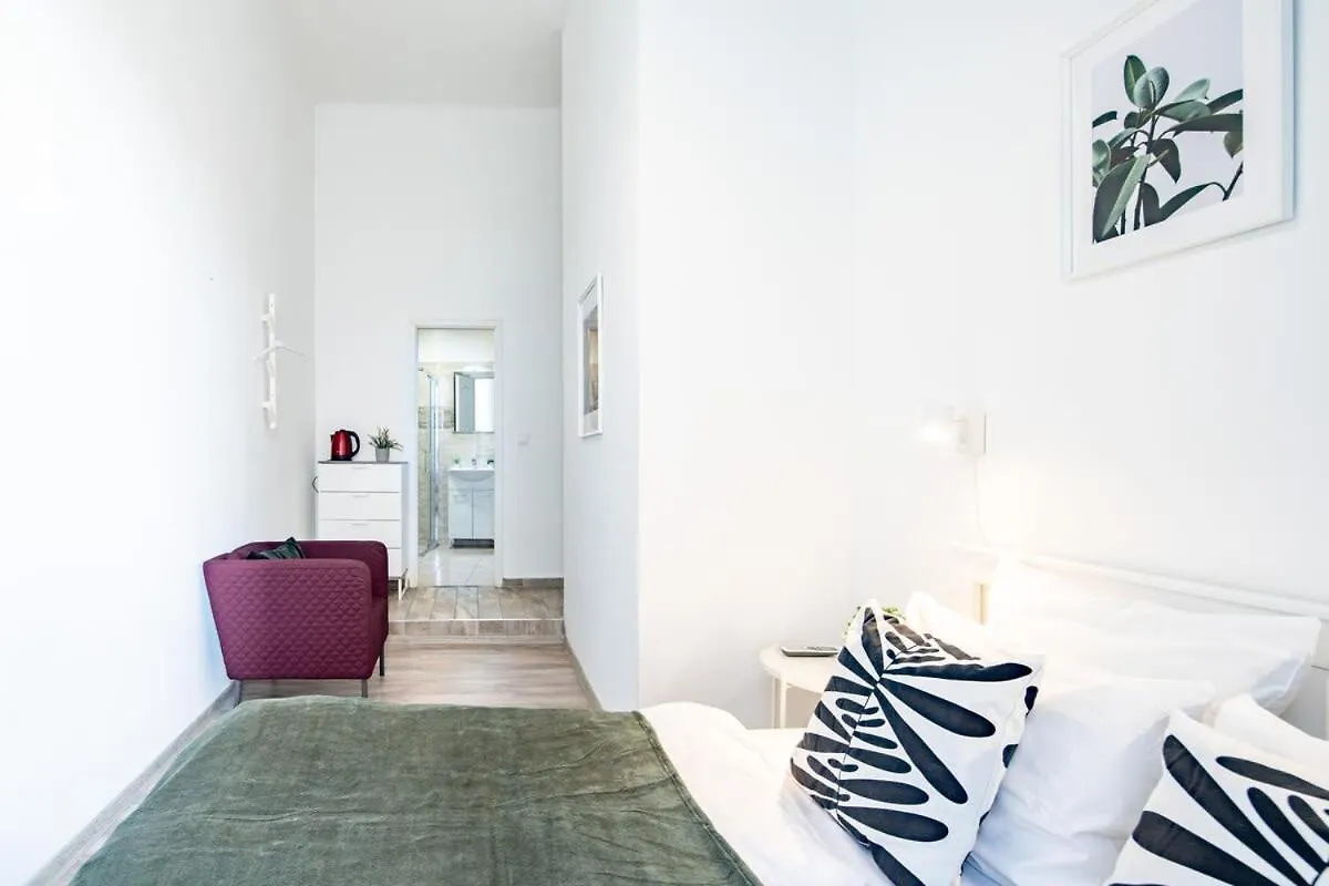 Ultra Central Friendly Studio Budapest 0*,  Hungary