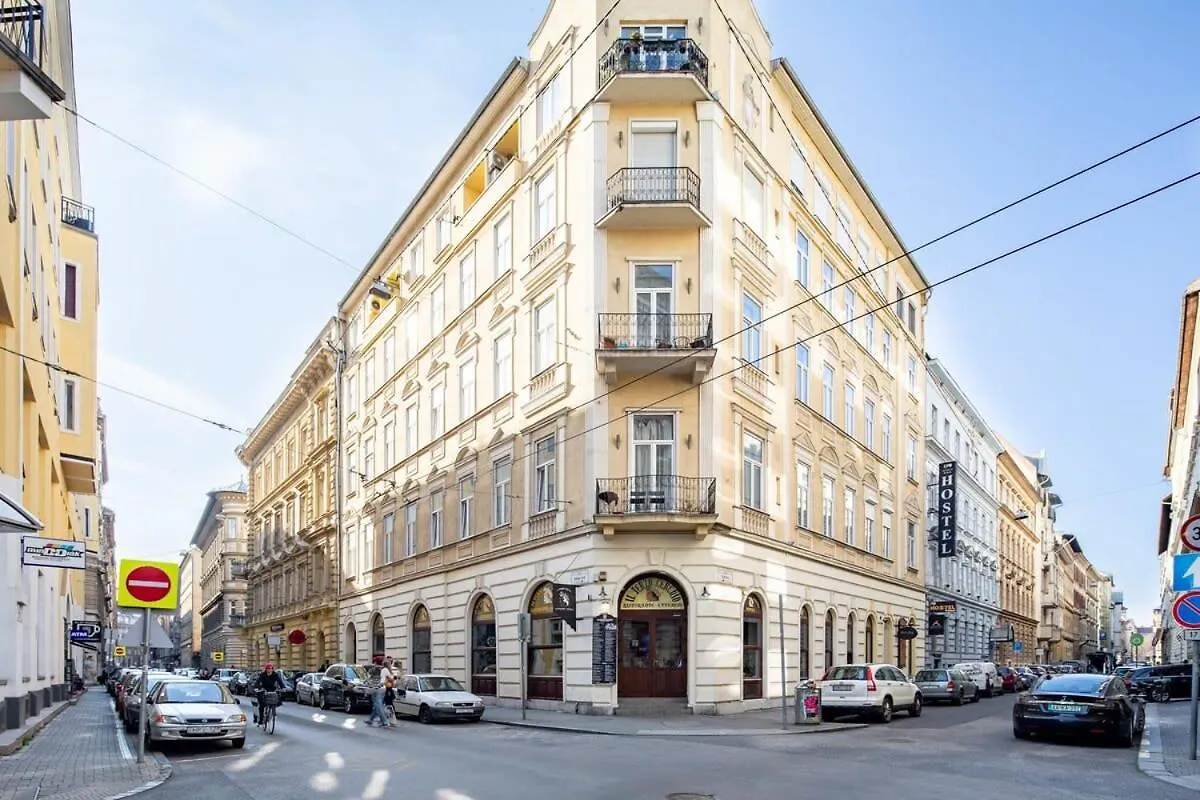 Apartment Ultra Central Friendly Studio Budapest